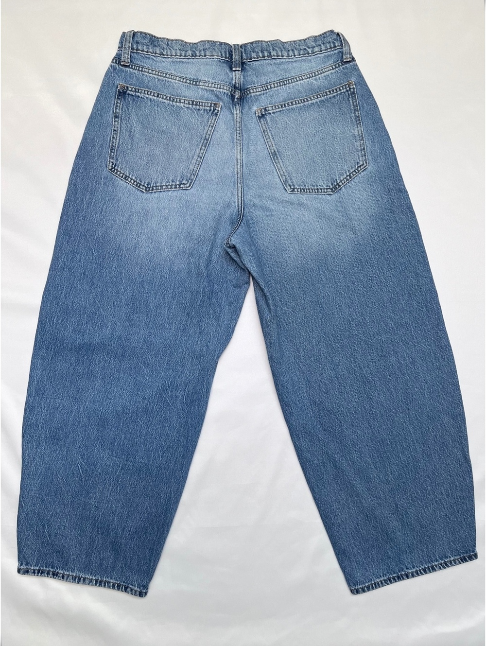 UNIVERSAL THREAD High Rise Easy Barrel Leg Denim Jeans Light Wash Size 10 - Picture 5 of 13